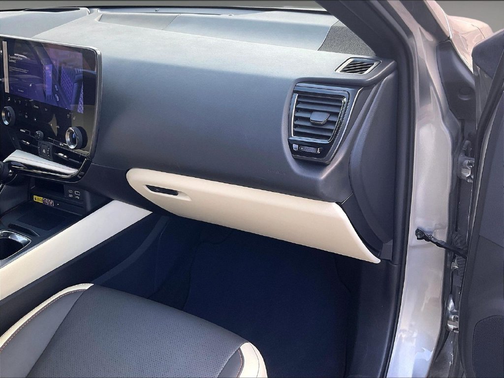 Used 2024 Silver Lexus 350 Premium image 13