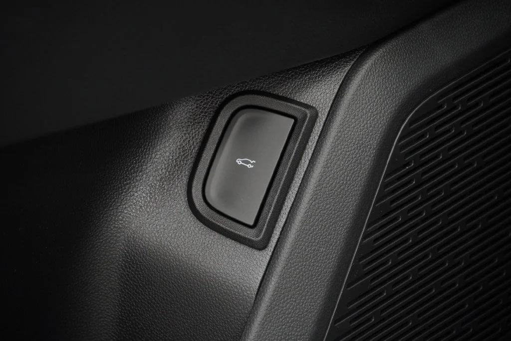 New 2027 Sterling Gray Metallic Chevrolet RS image 31