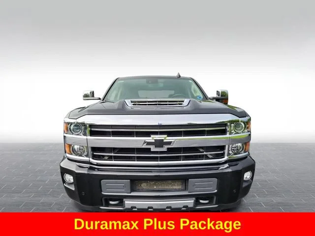 Used 2019 BLACK Chevrolet High Country image 2