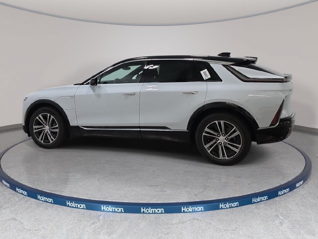 2027 Cadillac LYRIQ Luxury - Photo 8