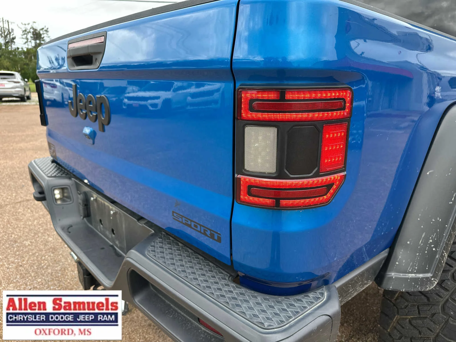 Used 2021 Hydro Blue Pearlcoat Jeep Sport S image 53
