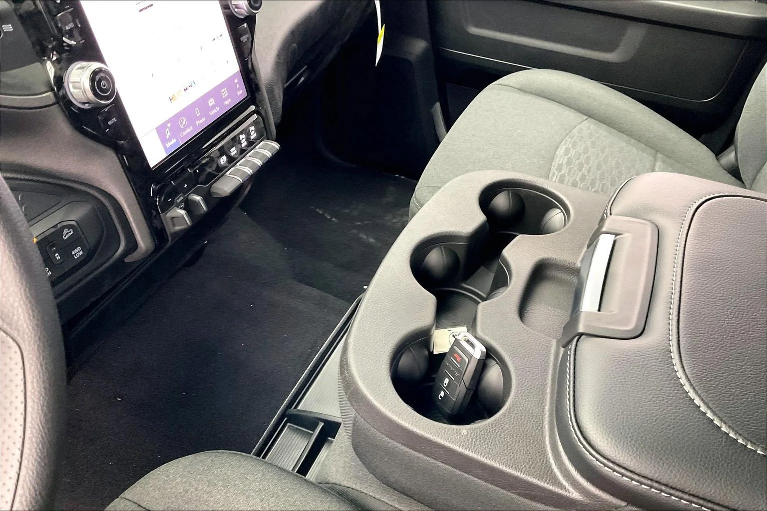 2026 RAM 2500 Tradesman/Warlock - Photo 8