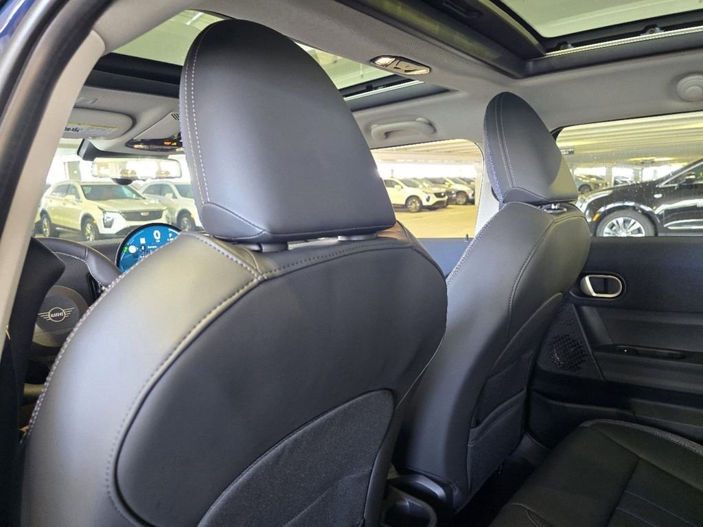 2025 MINI Hardtop 4 Door S - Photo 11