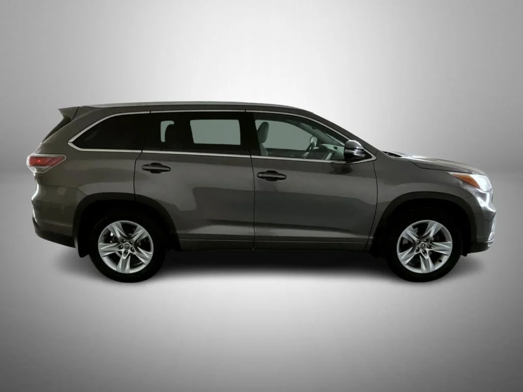 Certified Used 2016 Gray Toyota Limited image 4