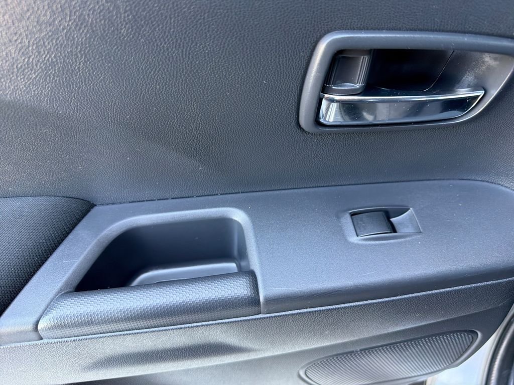 2025 Mitsubishi Outlander Sport ES - Photo 27