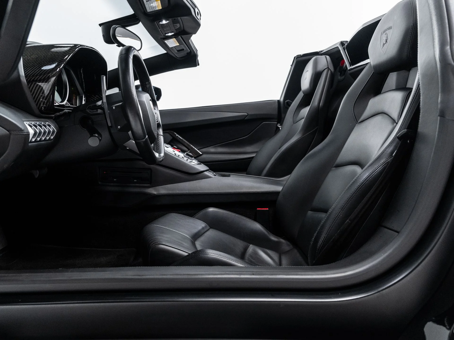 Used 2014  Lamborghini Roadster image 18