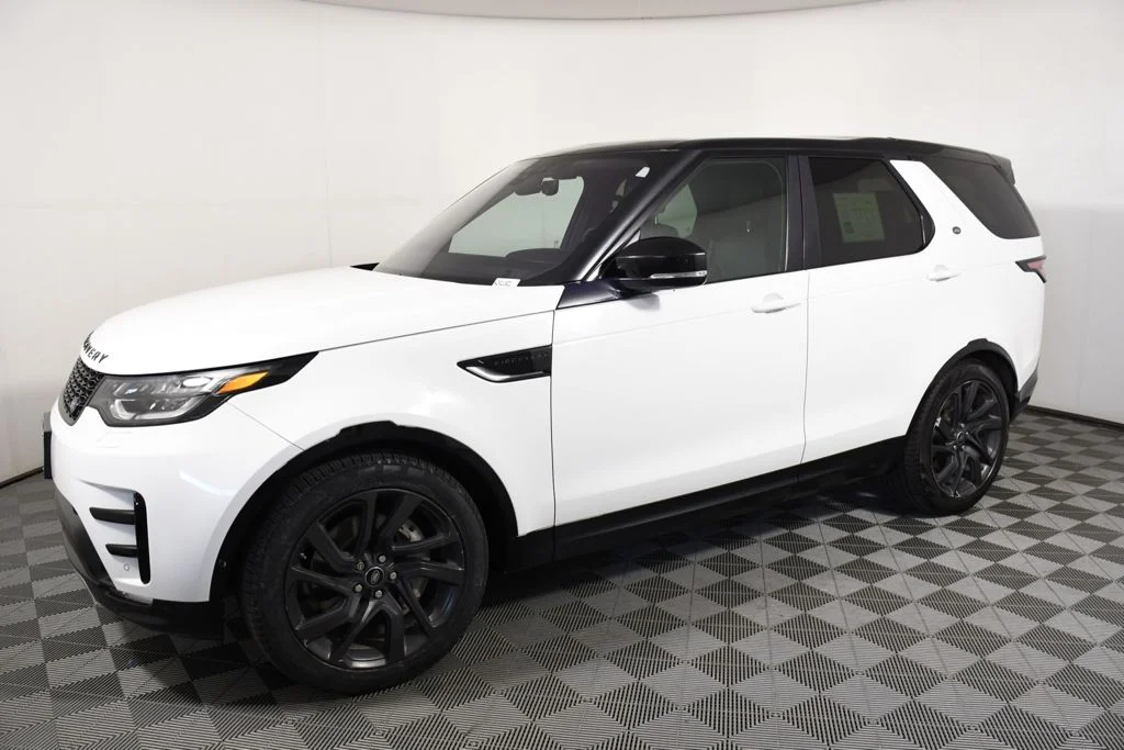 Used 2019 Land Rover Discovery HSE with VIN SALRR2RV5K2411921 for sale in Richfield, Minnesota