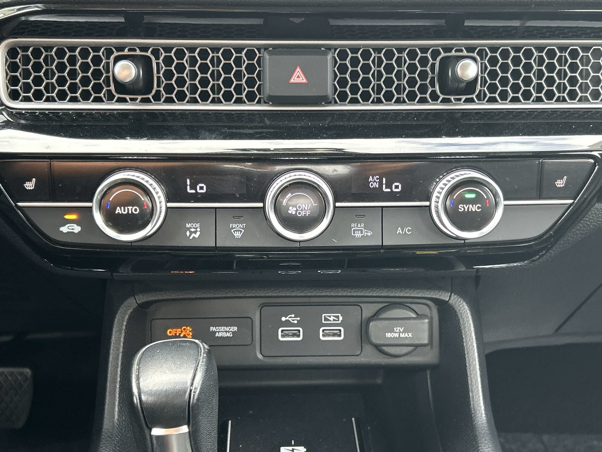 2024 Honda Civic Touring - Photo 44