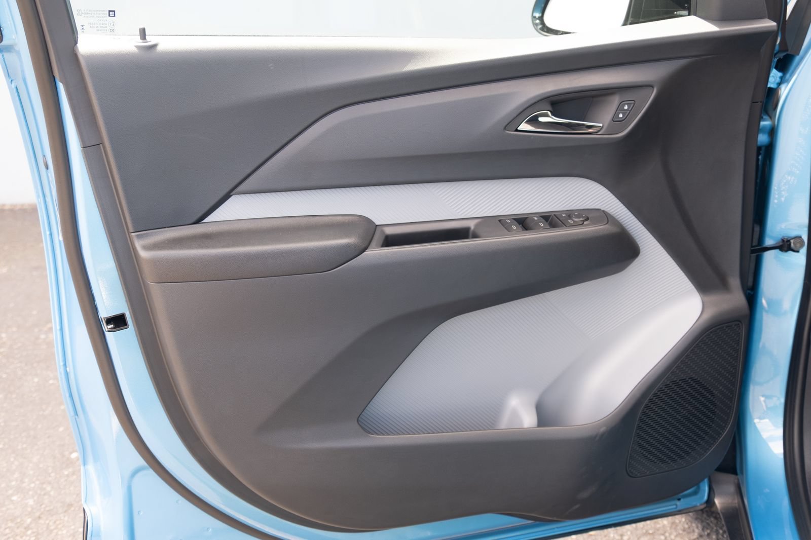 New 2027 Marina Blue Metallic Chevrolet LT image 11