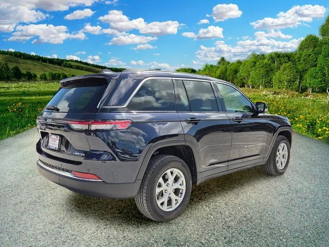 Used 2024 Black Jeep Limited image 6