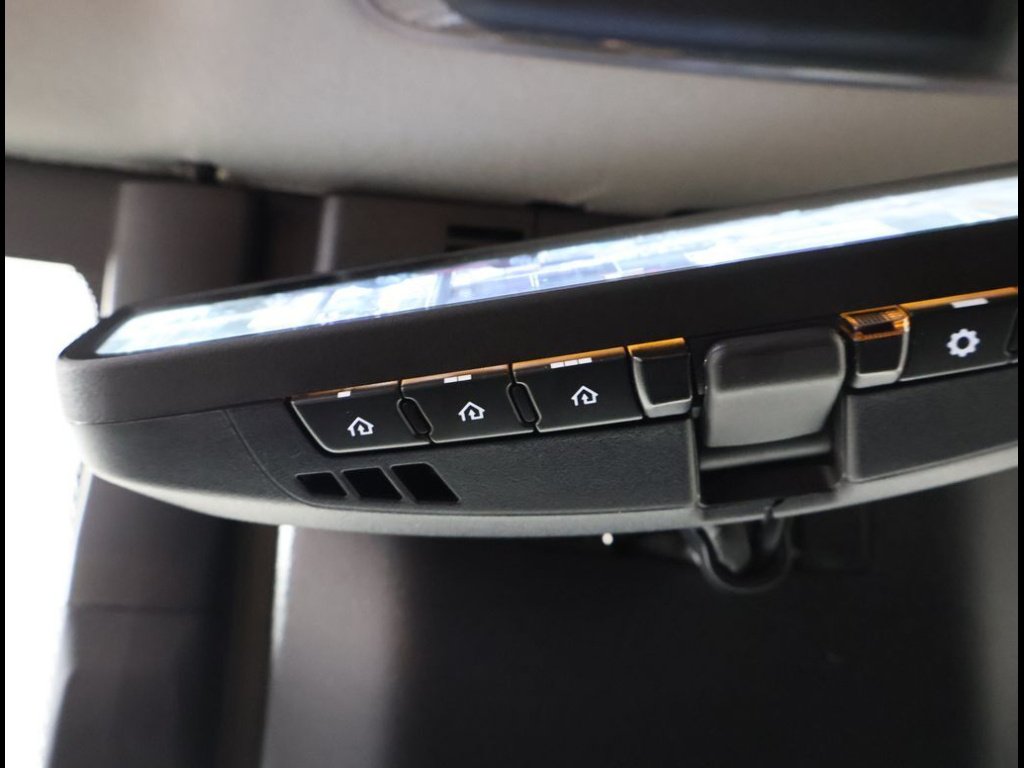 2026 Toyota Prius Plug-in Hybrid XSE Premium - Photo 15