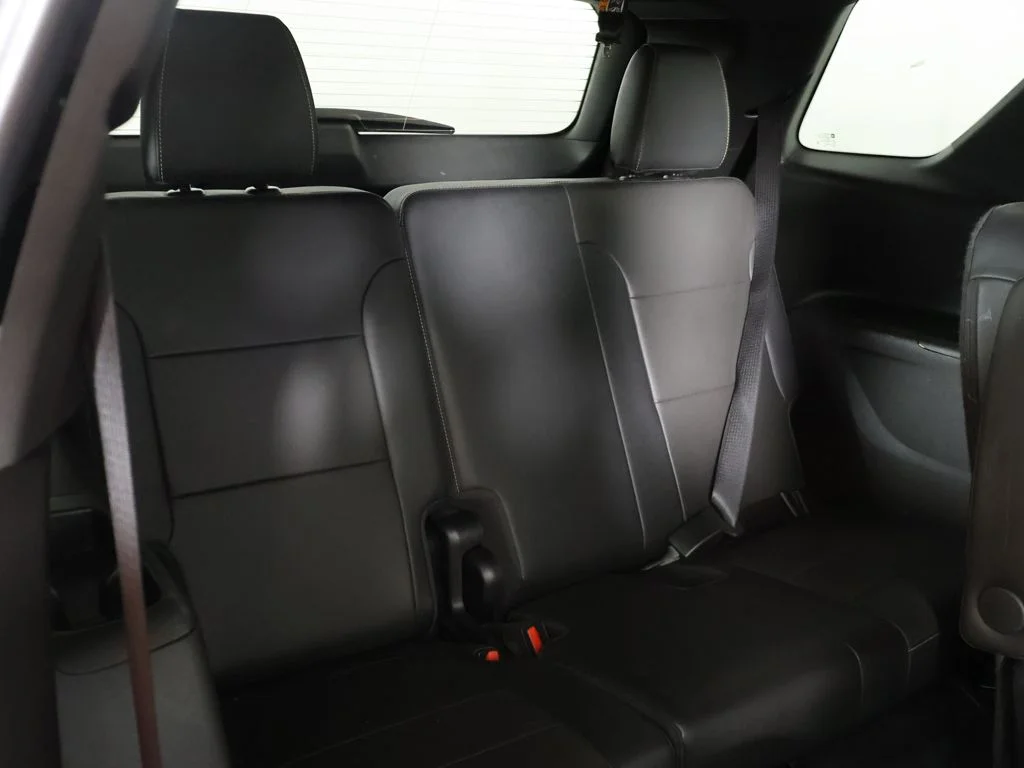 Used 2023 Gray Chevrolet Premier image 39