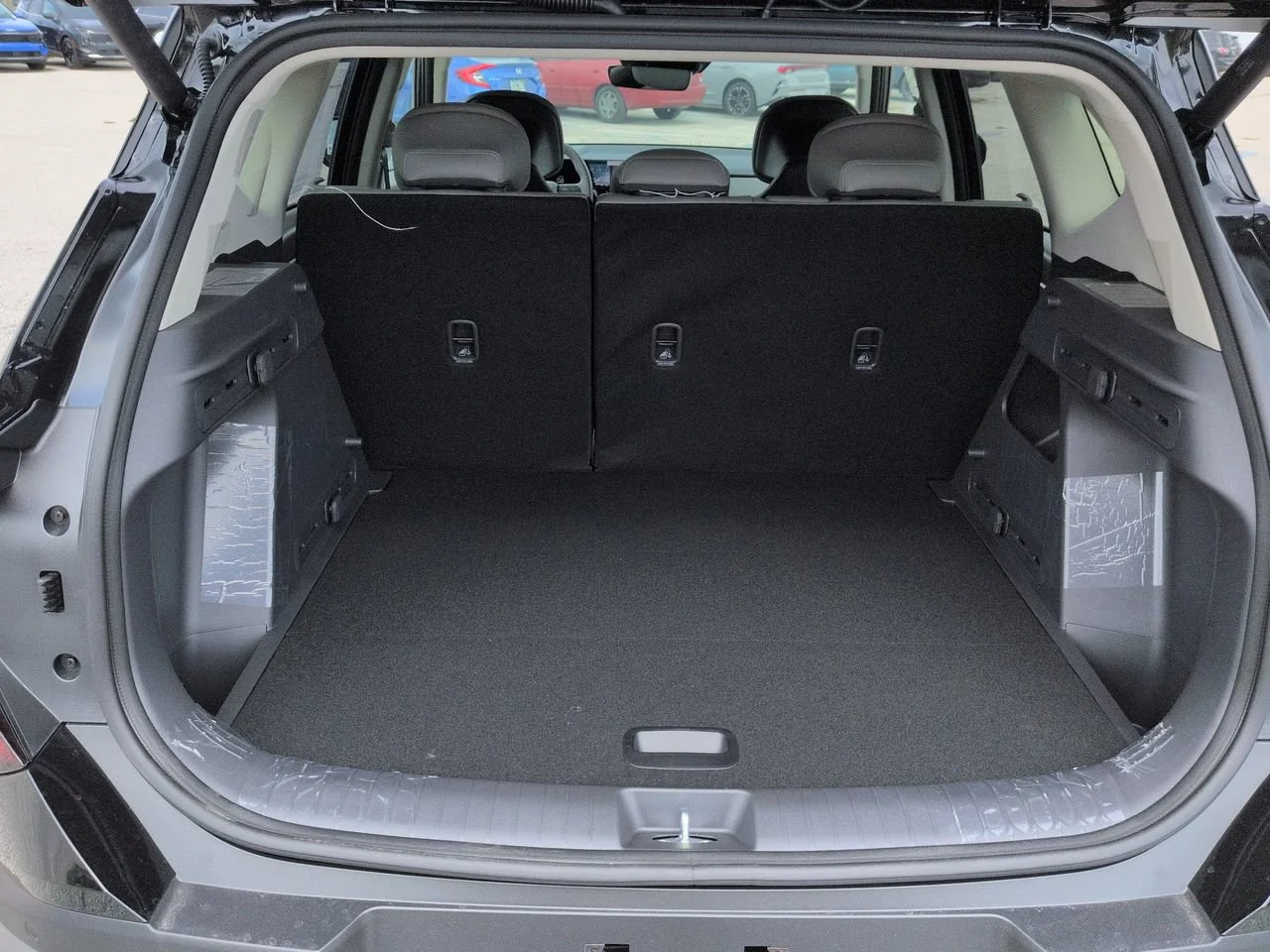New 2027 Aurora Black Pearl Kia EX image 14