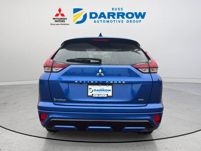 New 2026 Blue Mitsubishi SEL image 4