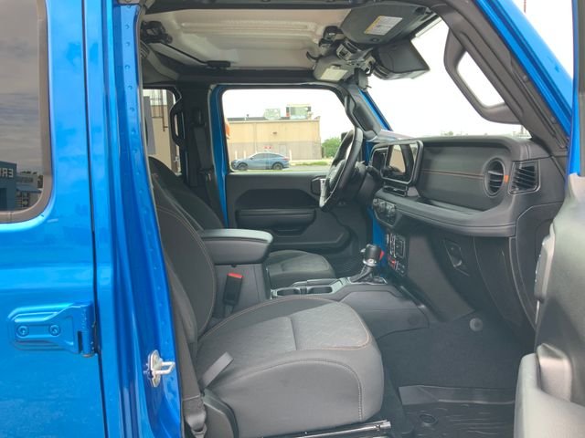 Used 2024 Blue Jeep Mojave image 15