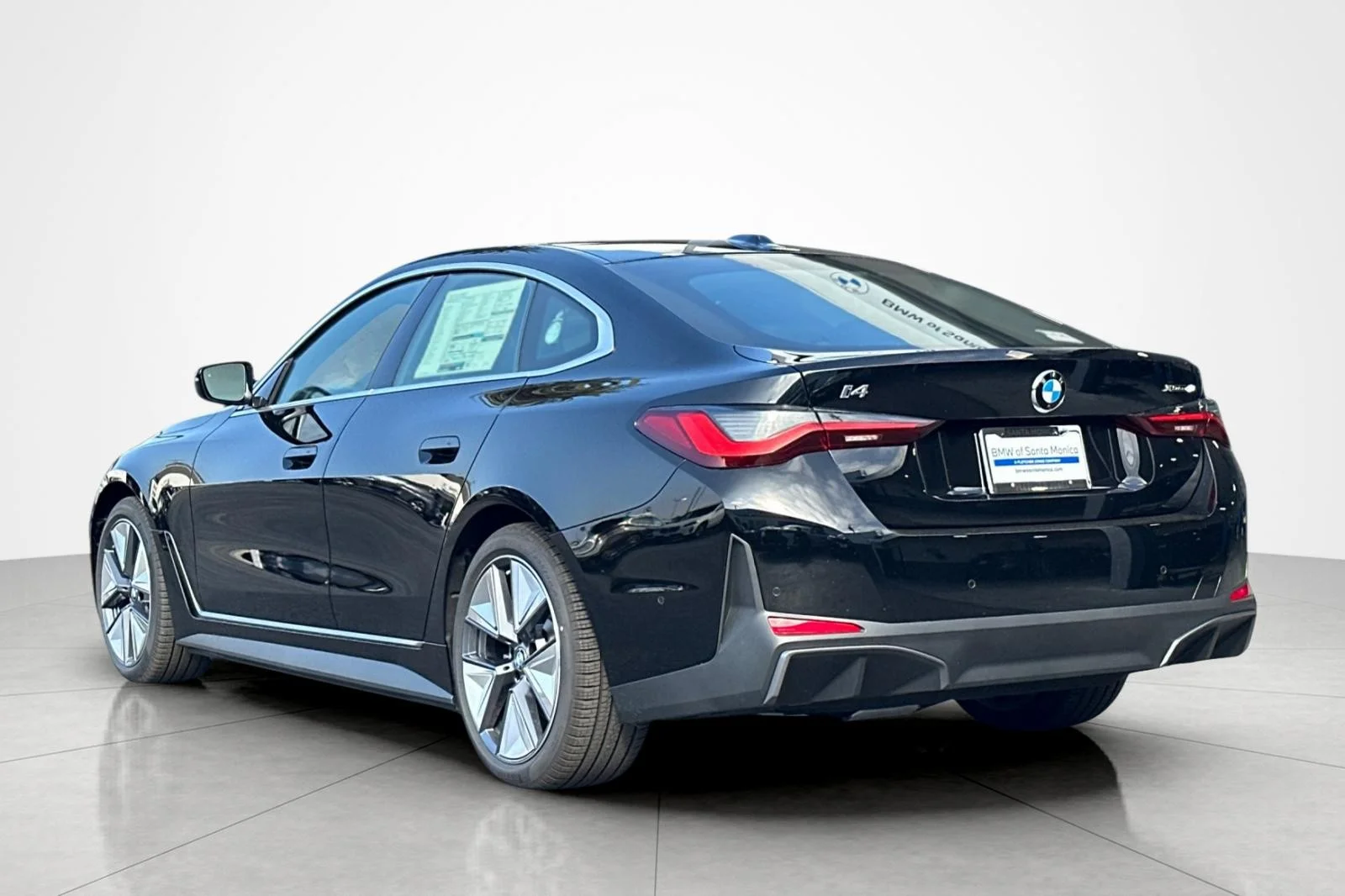 New 2026 Jet Black BMW xDrive40 image 3