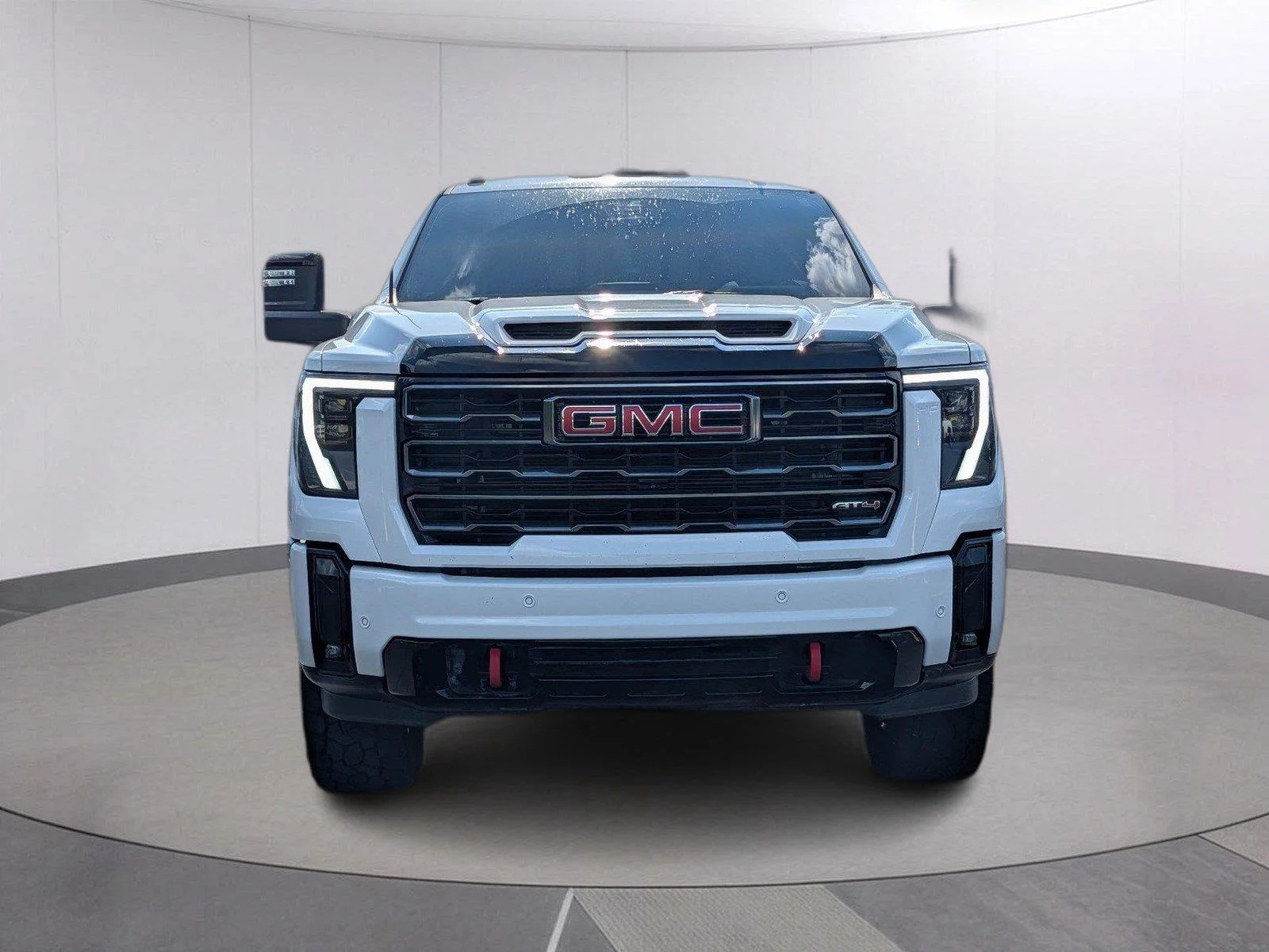 Used 2025 Summit White GMC AT4 image 9