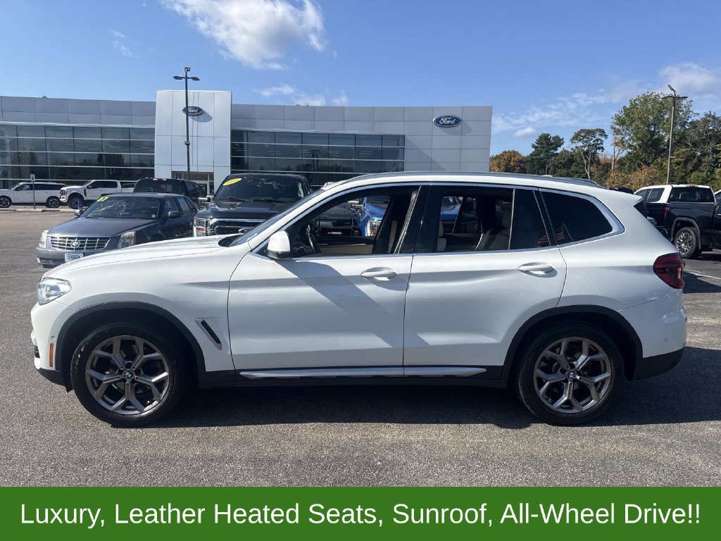 Used 2021 White BMW sDrive30i image 2