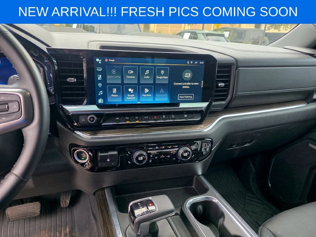 Used 2023 SUMMIT WHITE Chevrolet LT Trail Boss image 10