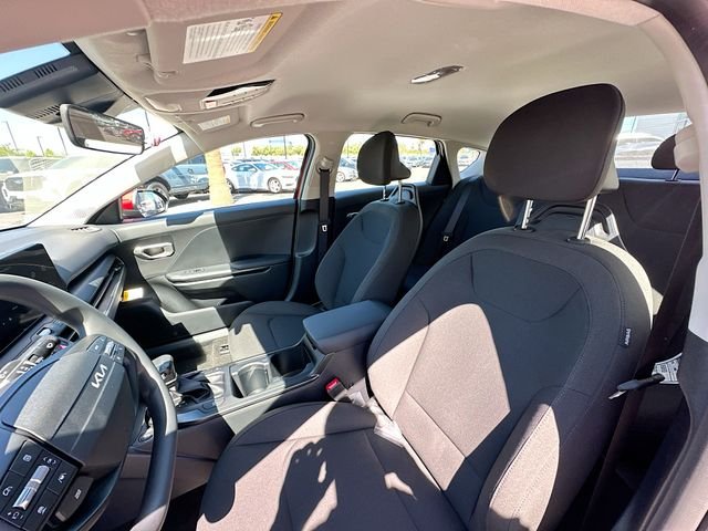 New 2026 Currant Red Kia LXS image 21