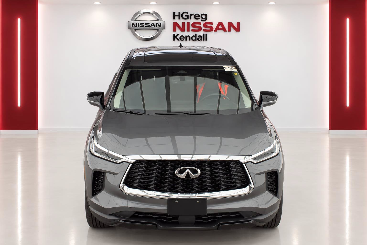 Used 2024 Gray INFINITI PURE image 5