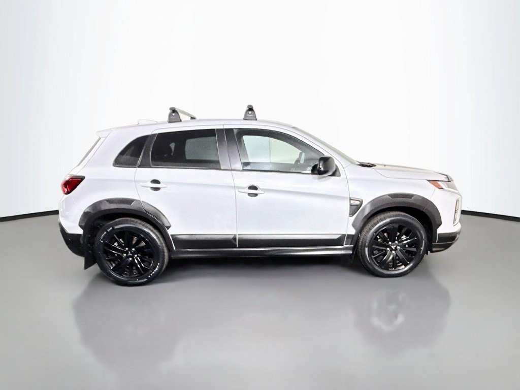 Used 2024 White Diamond Mitsubishi 2.0 Trail Edition image 8
