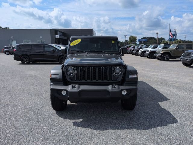 New 2026 Black Clear-Coat Exterior Paint Jeep Sport S image 2