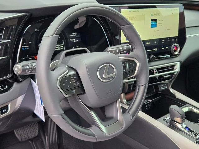 New 2026 Eminent White Pearl Lexus PREMIUM PLUS image 11