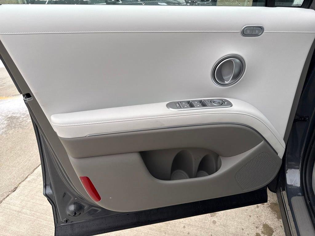 New 2026 Gray Hyundai SEL Premium AWD image 40