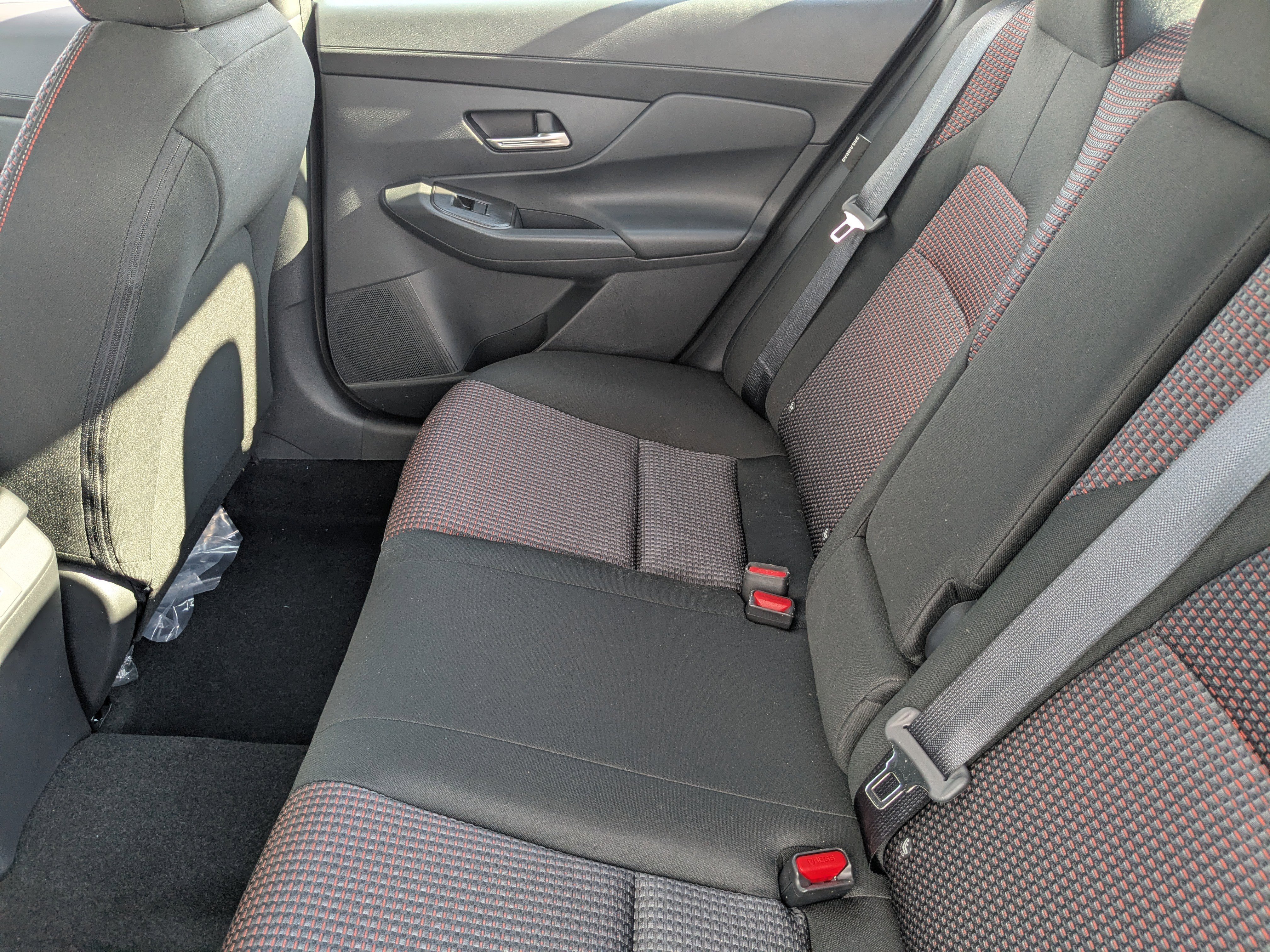 New 2026 Atlantic Gray Metallic Nissan SR image 24