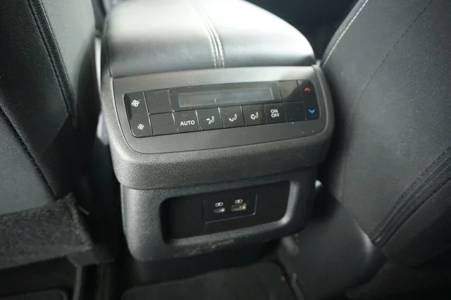 Used 2024 BLACK Nissan SV image 24