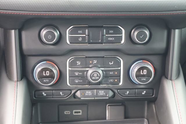Used 2021 SUMMIT WHITE Chevrolet RST image 20