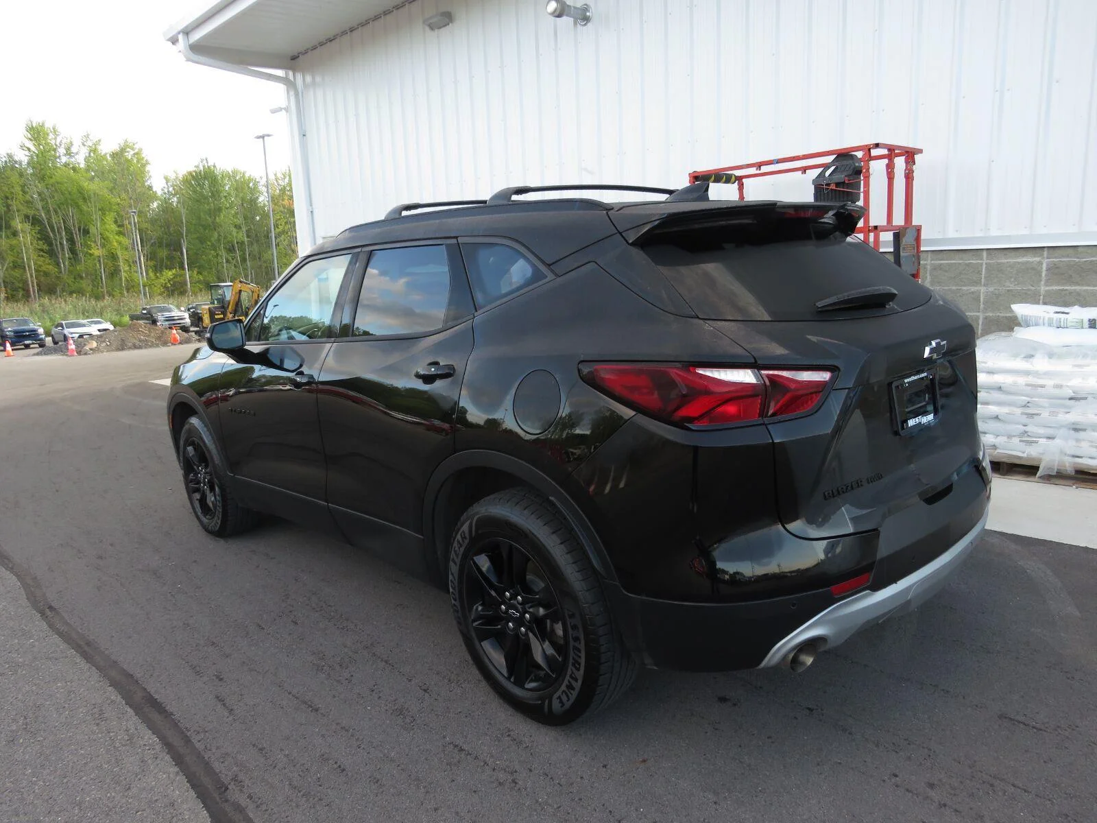 Used 2022 BLACK Chevrolet LT image 14