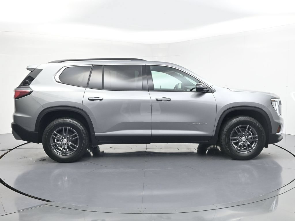 New 2026 Sterling Metallic GMC Elevation image 4