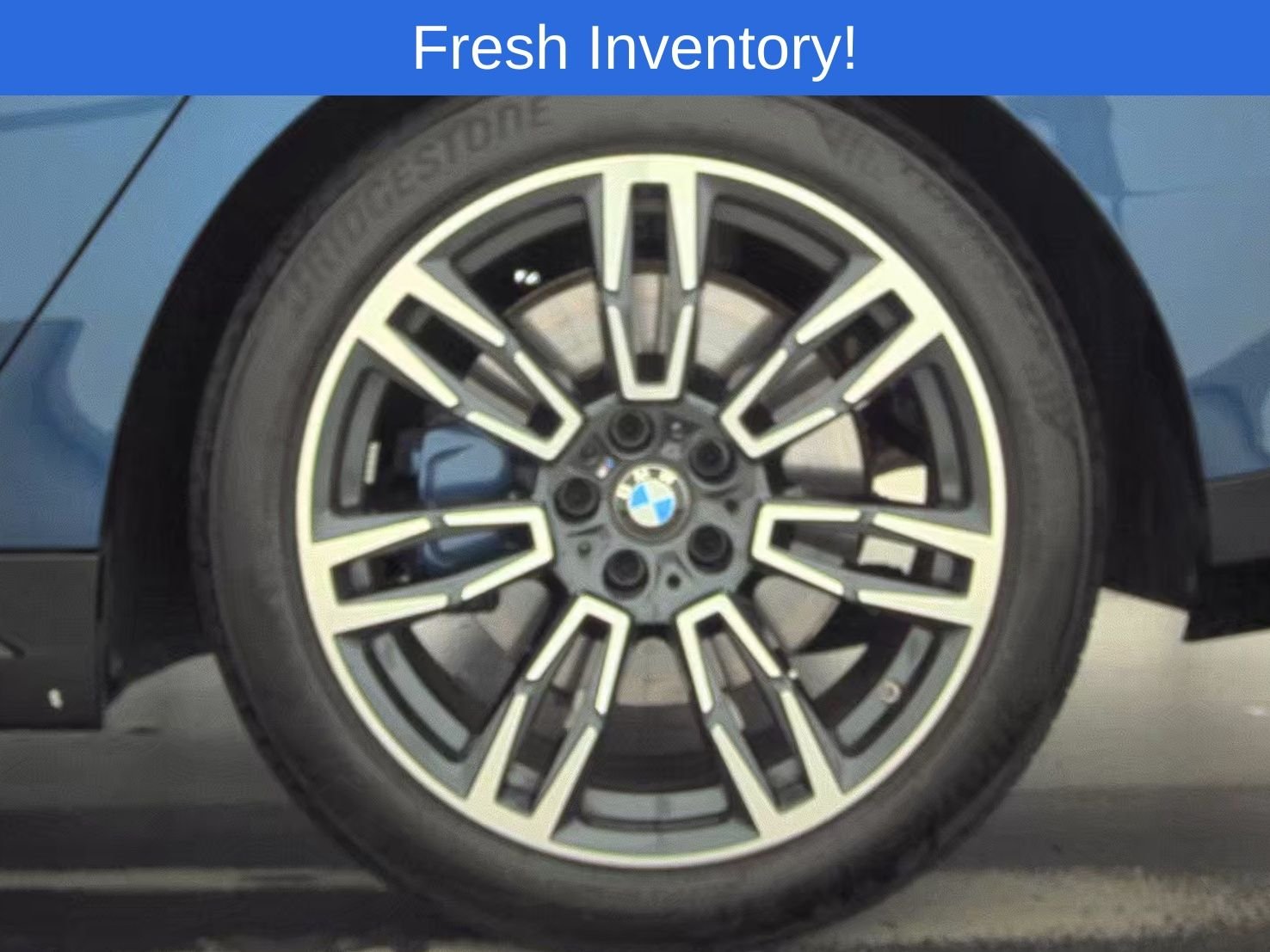 Certified Used 2026 Phytonic Blue Metallic BMW 540i xDrive image 12