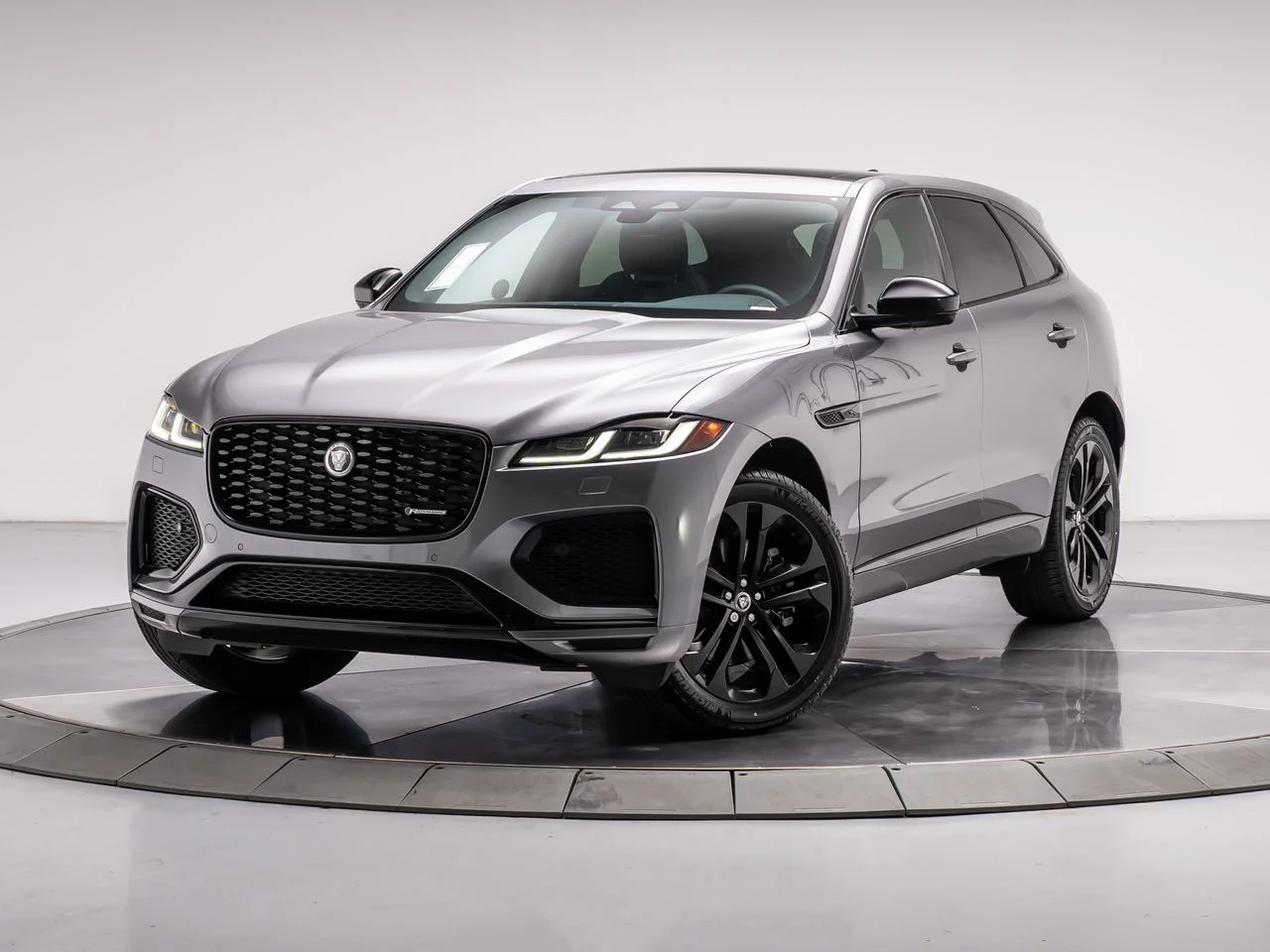 New 2025 Eiger Grey Jaguar R-Dynamic S P400 AWD Automatic image 1