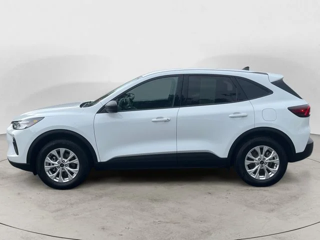 Used 2025 White Ford Active image 2
