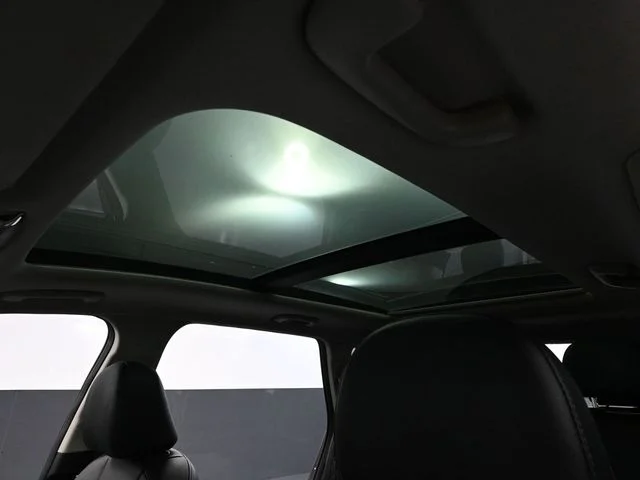 Used 2021 Black Kia SX-Prestige image 25
