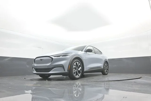 New 2026 Glacier Gray Metallic Tri-coat Ford Select image 34