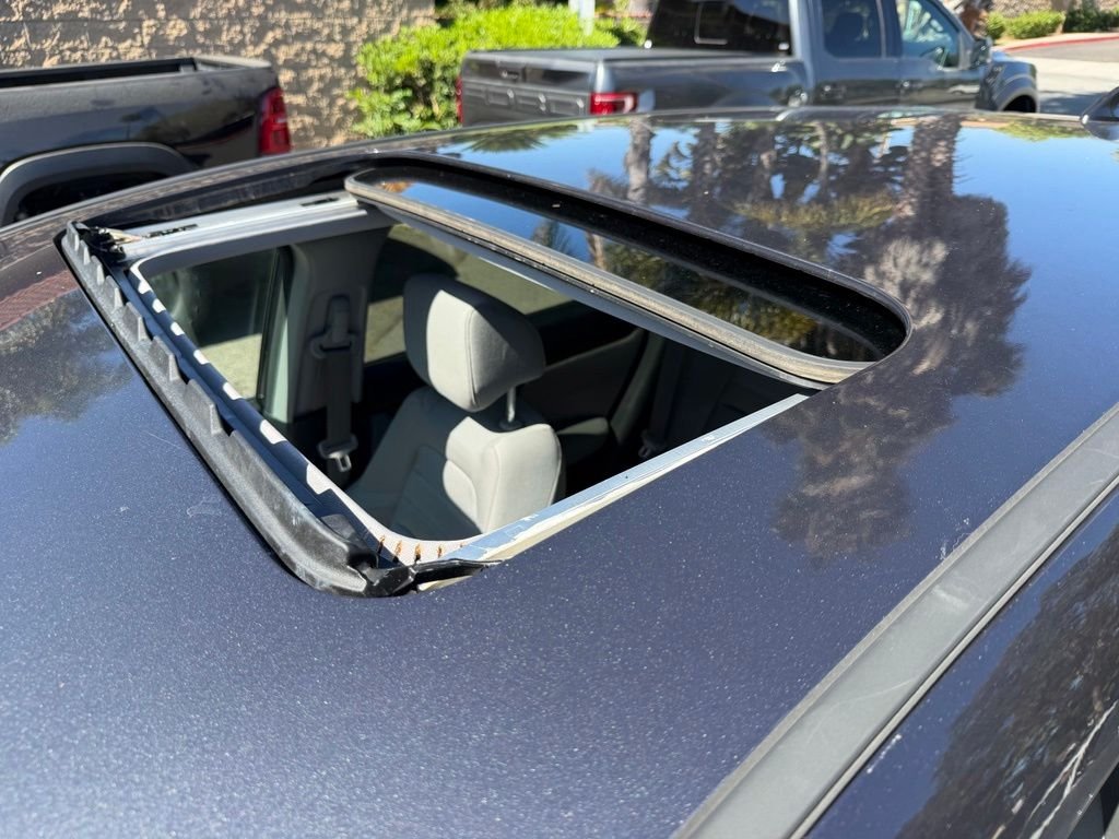 Used 2018 Gray Honda EX image 9