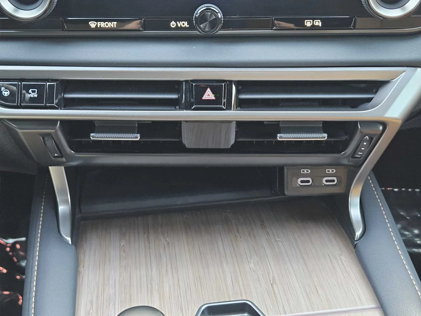 Certified Used 2024 COPPER CREST Lexus Premium Plus image 13