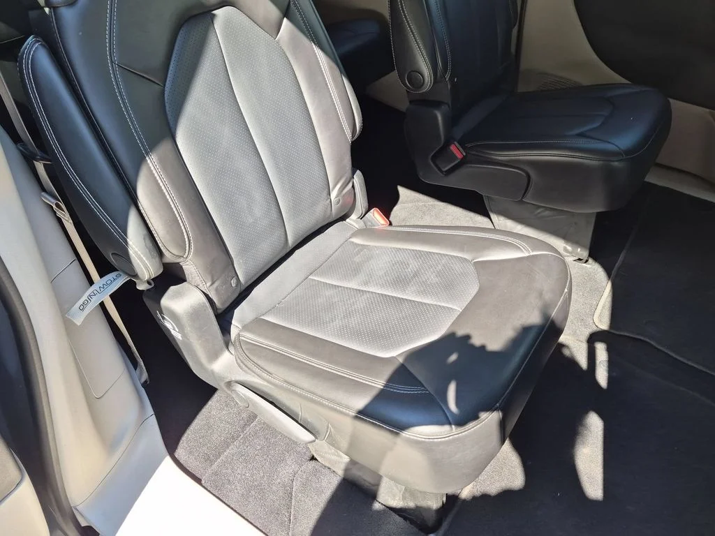 Used 2023 White Chrysler Touring L image 30