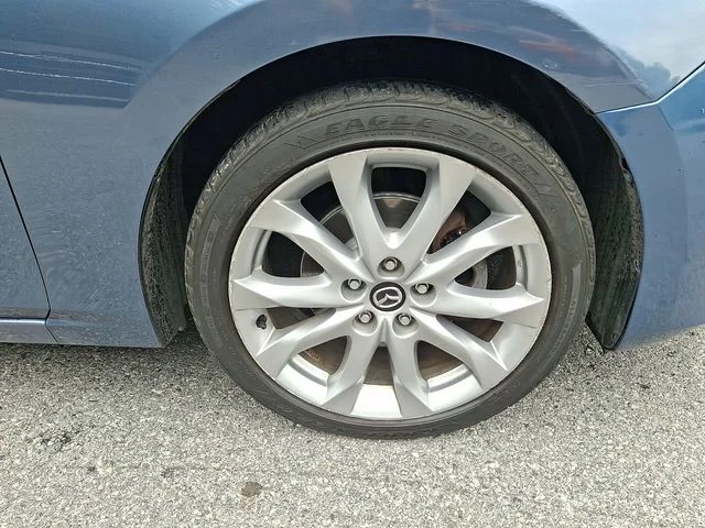 Used 2014 Blue Mazda s Grand Touring image 10