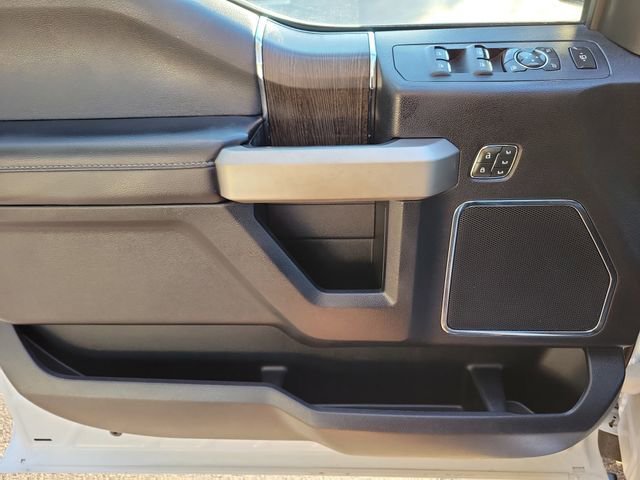 Used 2020 White Ford Lariat image 20