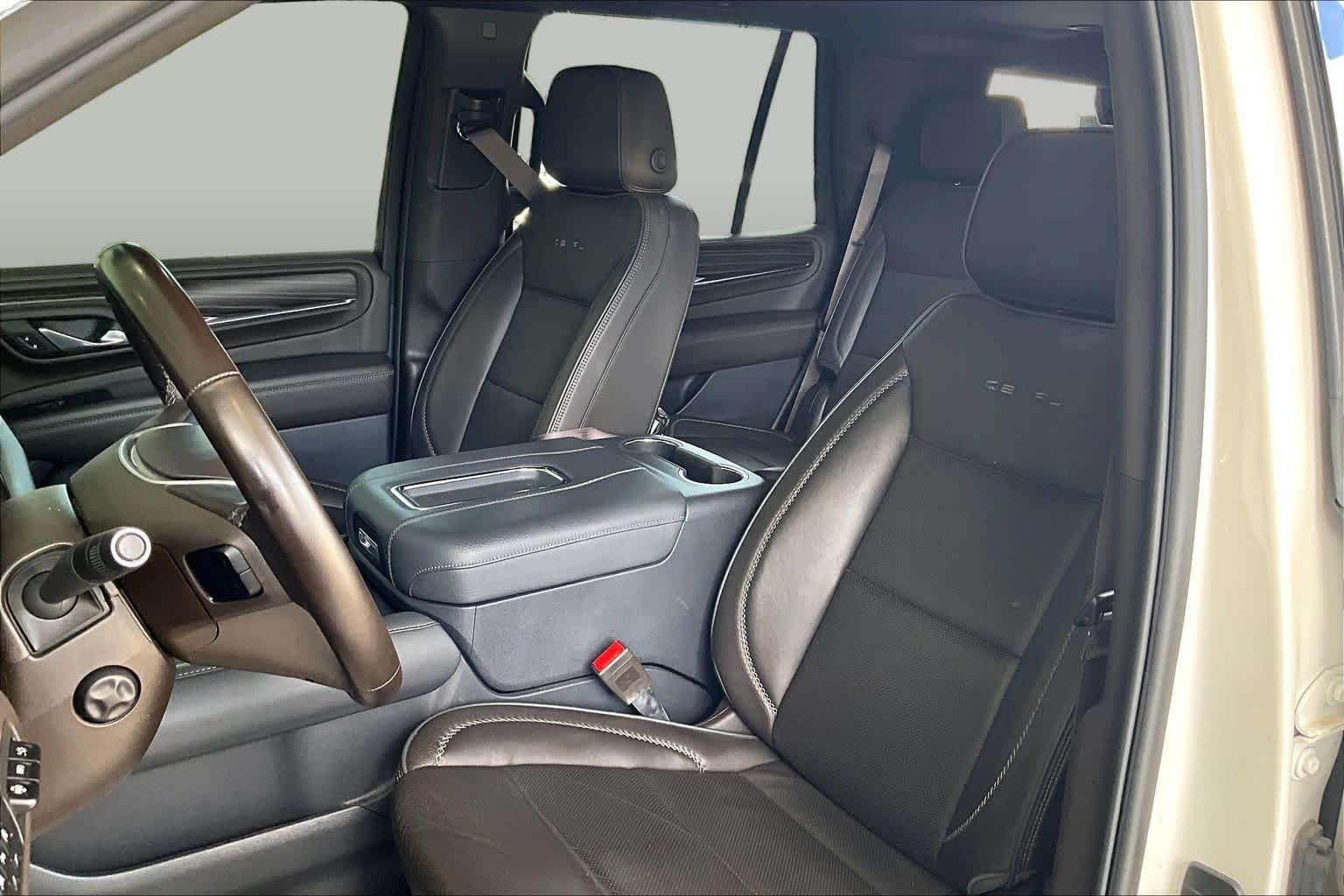 Certified Used 2023 White Frost Tricoat GMC Denali image 8