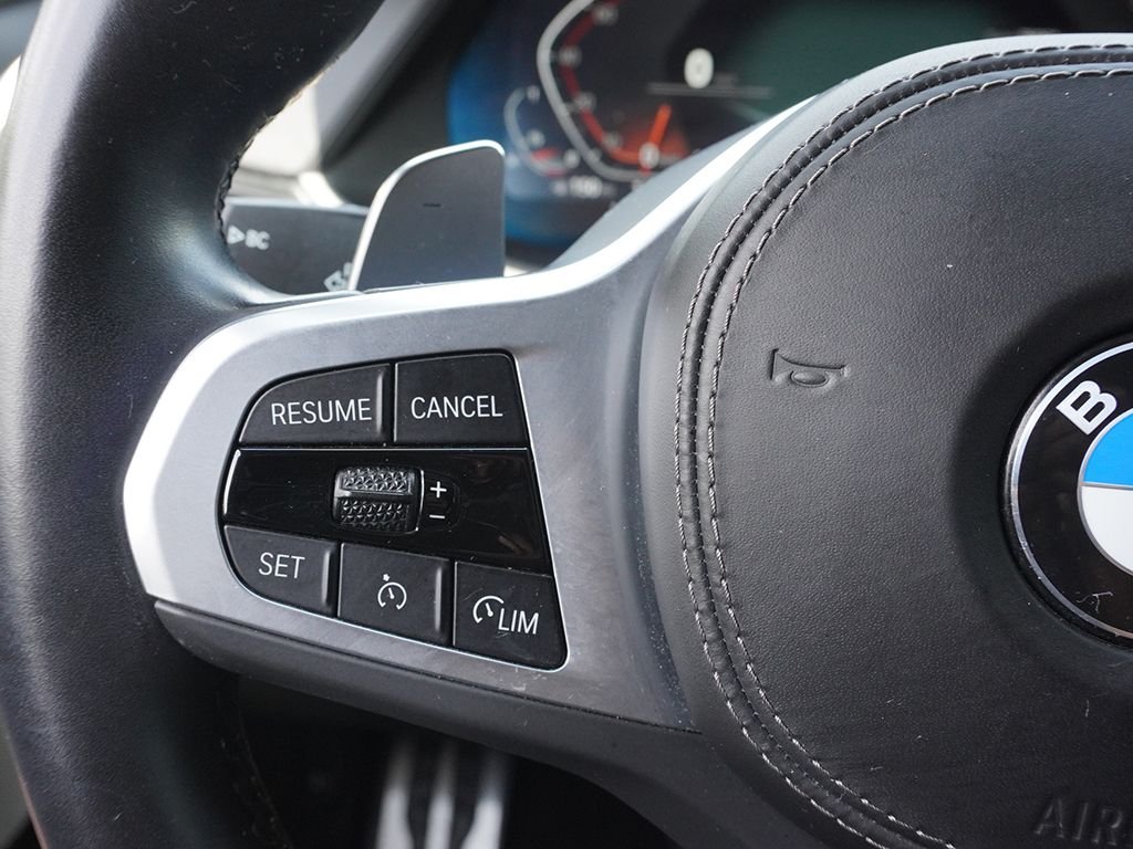 Used 2022 Black BMW xDrive40i image 49