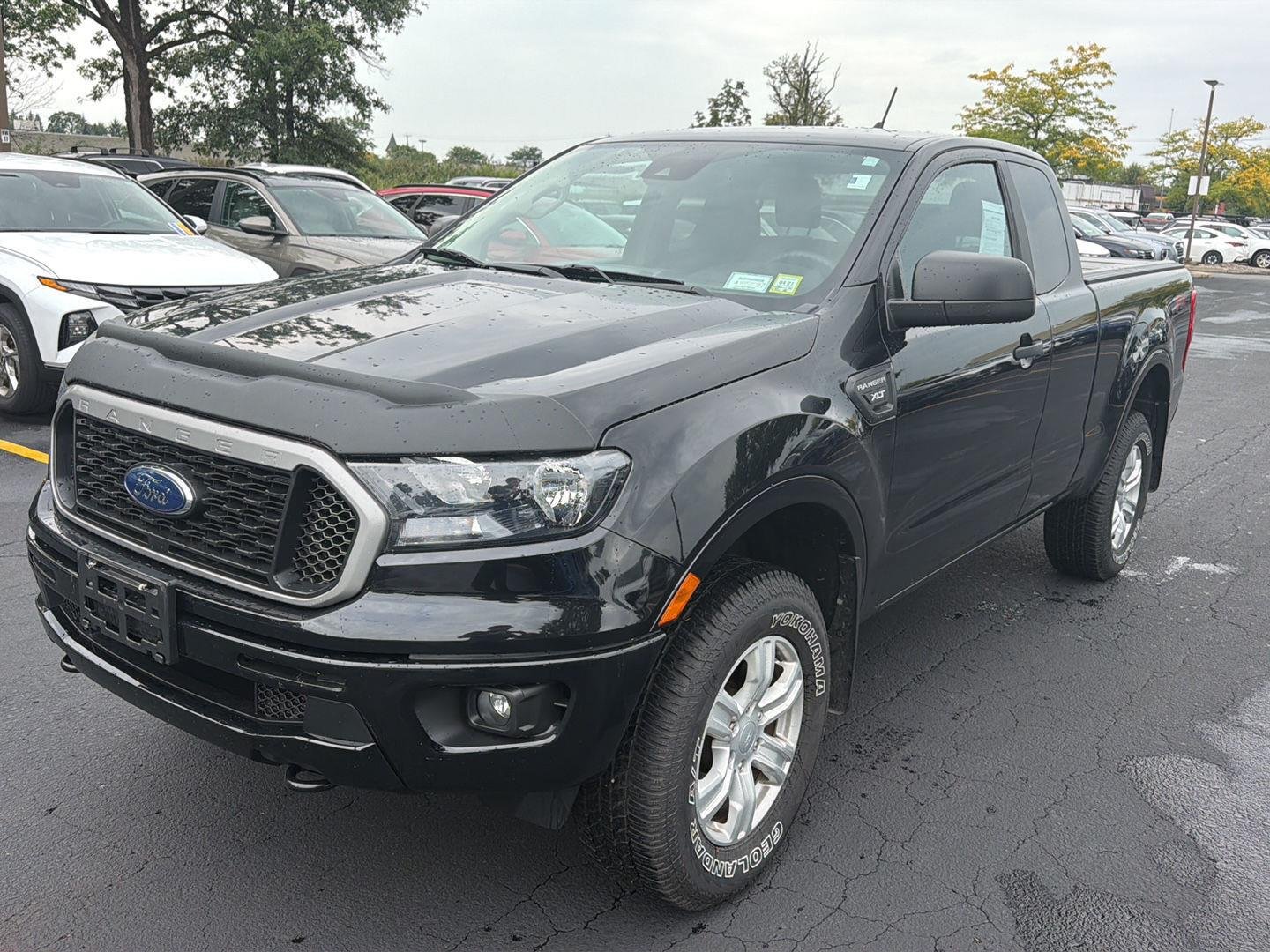 Used 2022 Shadow Black Ford XLT image 3
