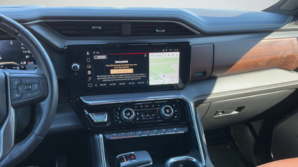 Used 2023 Silver GMC Denali Ultimate image 8