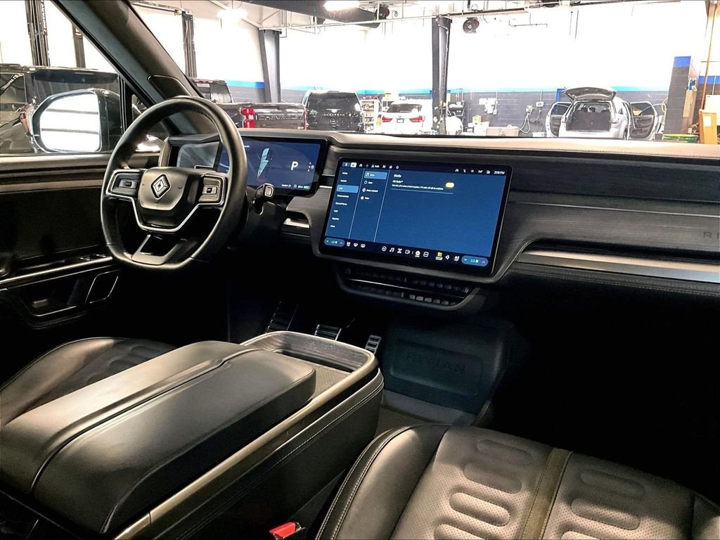 Used 2024 Gray Rivian Adventure image 14