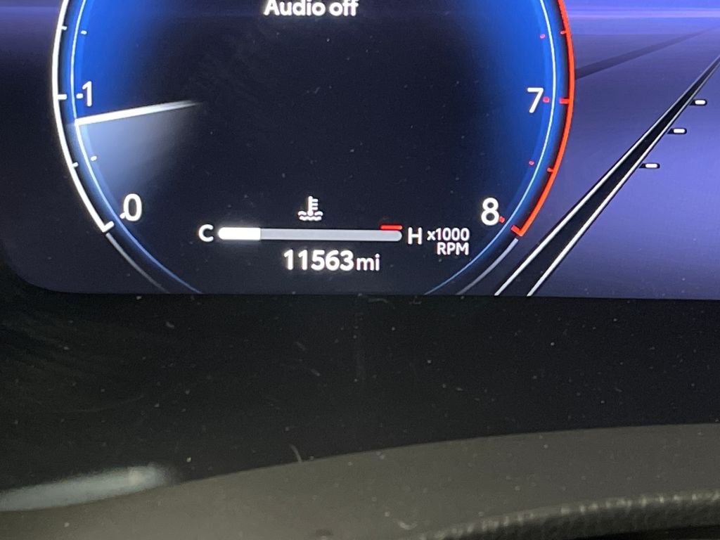 Used 2024 Black Toyota Platinum image 23